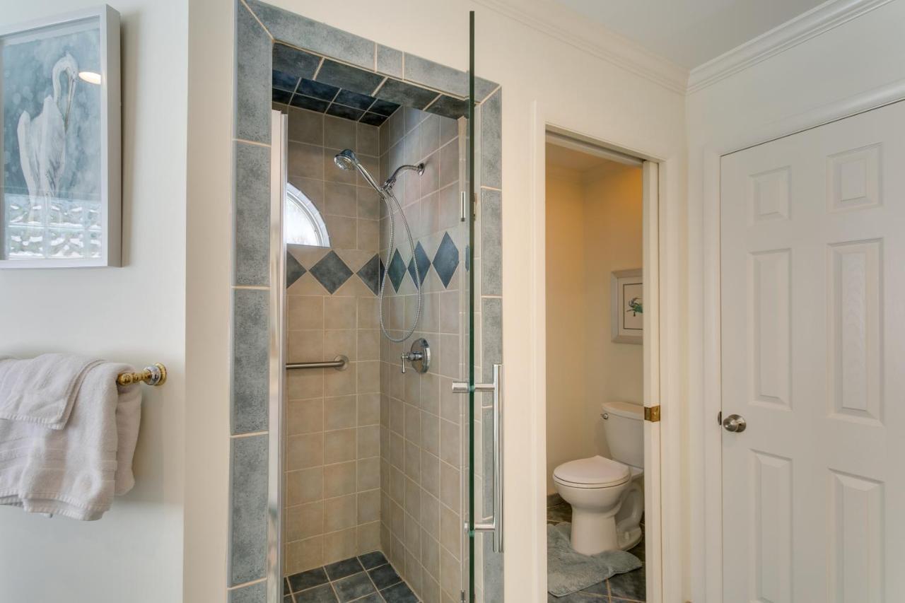 Spacious St Simons Island Vacation Rental With Pool! St. Simons Island ภายนอก รูปภาพ