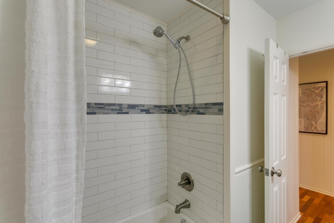 Spacious St Simons Island Vacation Rental With Pool! St. Simons Island ภายนอก รูปภาพ