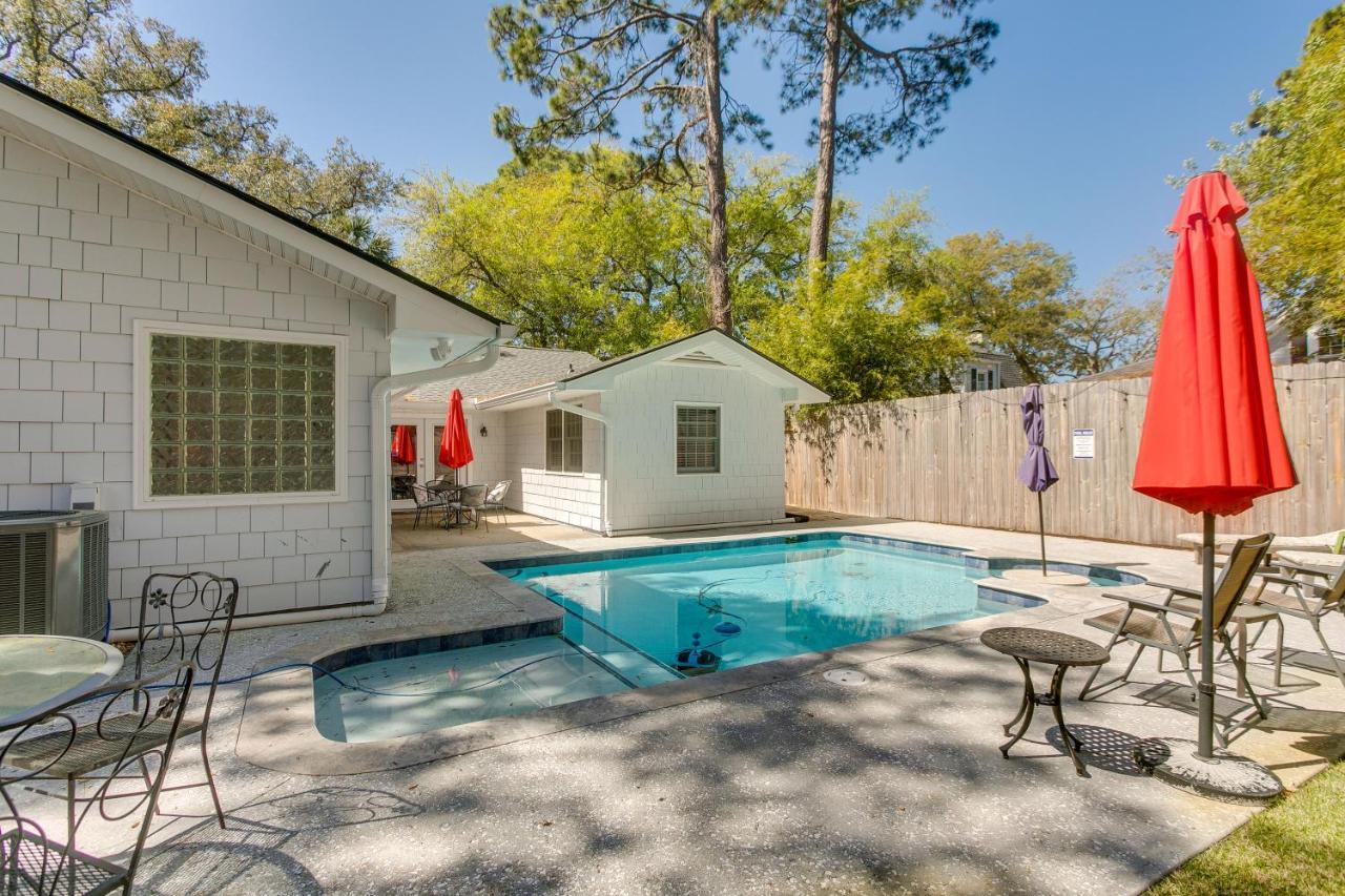 Spacious St Simons Island Vacation Rental With Pool! St. Simons Island ภายนอก รูปภาพ